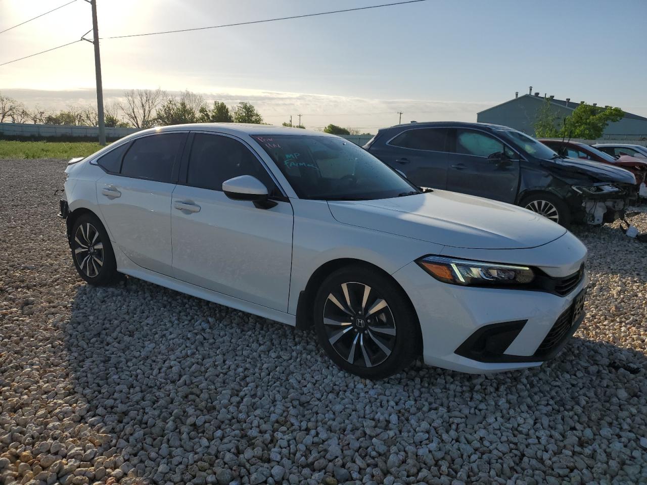 2022 HONDA CIVIC EX VIN:2HGFE1F75NH319582