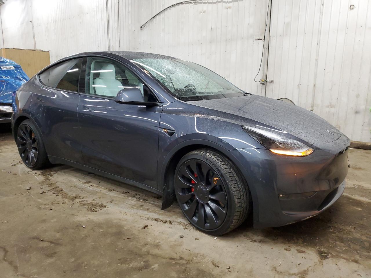 2023 TESLA MODEL Y  VIN:7SAYGDEF1PF865044