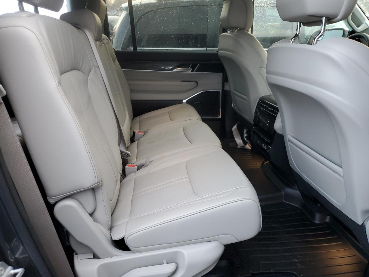 2022 JEEP WAGONEER SERIES I VIN:1C4SJVAT1NS228113