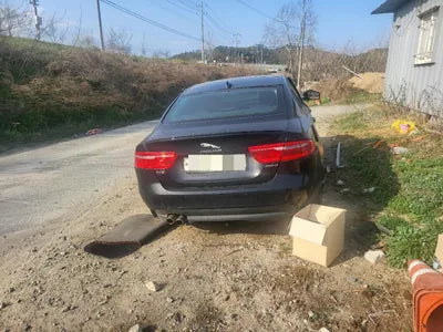 2016 Jaguar XE SAJAB4BN2GA925688 VIN:SAJAB4BN2GA925688