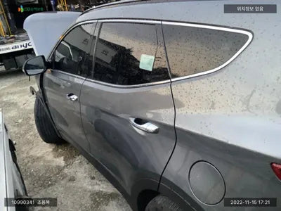 2016 Hyundai Santa FE KMHSW81UDGU645735 VIN:KMHSW81UDGU645735
