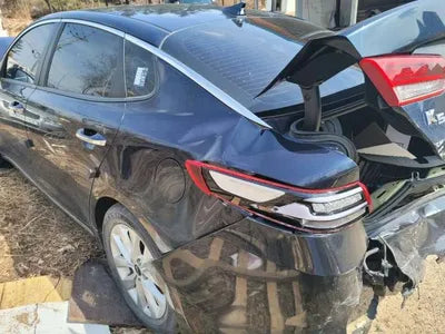 2017 Kia K5 KNAGU416BJA204804 VIN:KNAGU416BJA204804