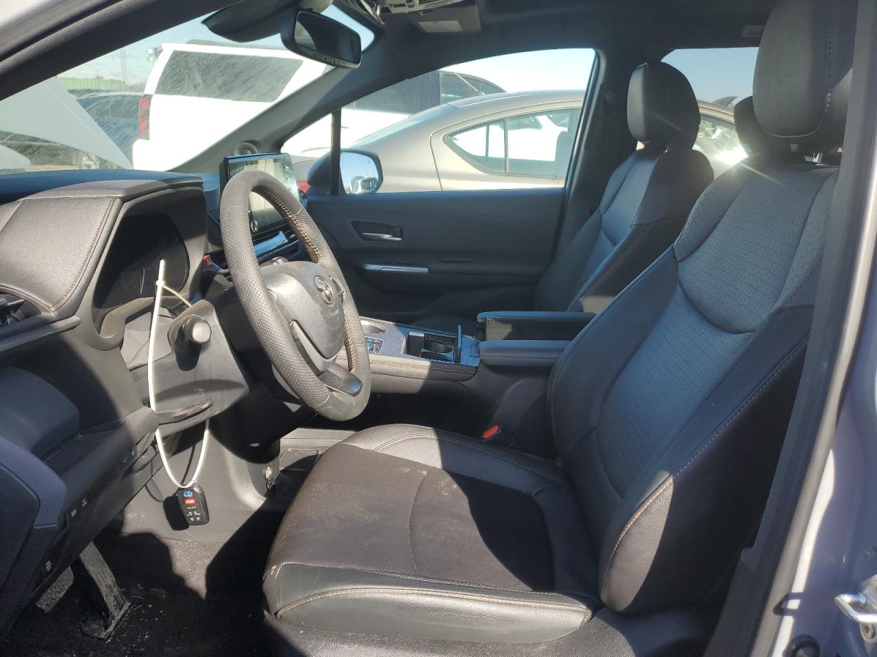 2024 TOYOTA SIENNA XSE VIN:5TDCSKFC5RS123212