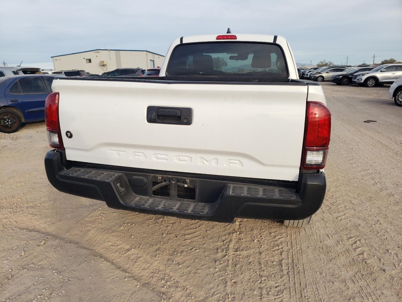2022 TOYOTA TACOMA ACCESS CAB VIN:3TYRX5GN0NT056580
