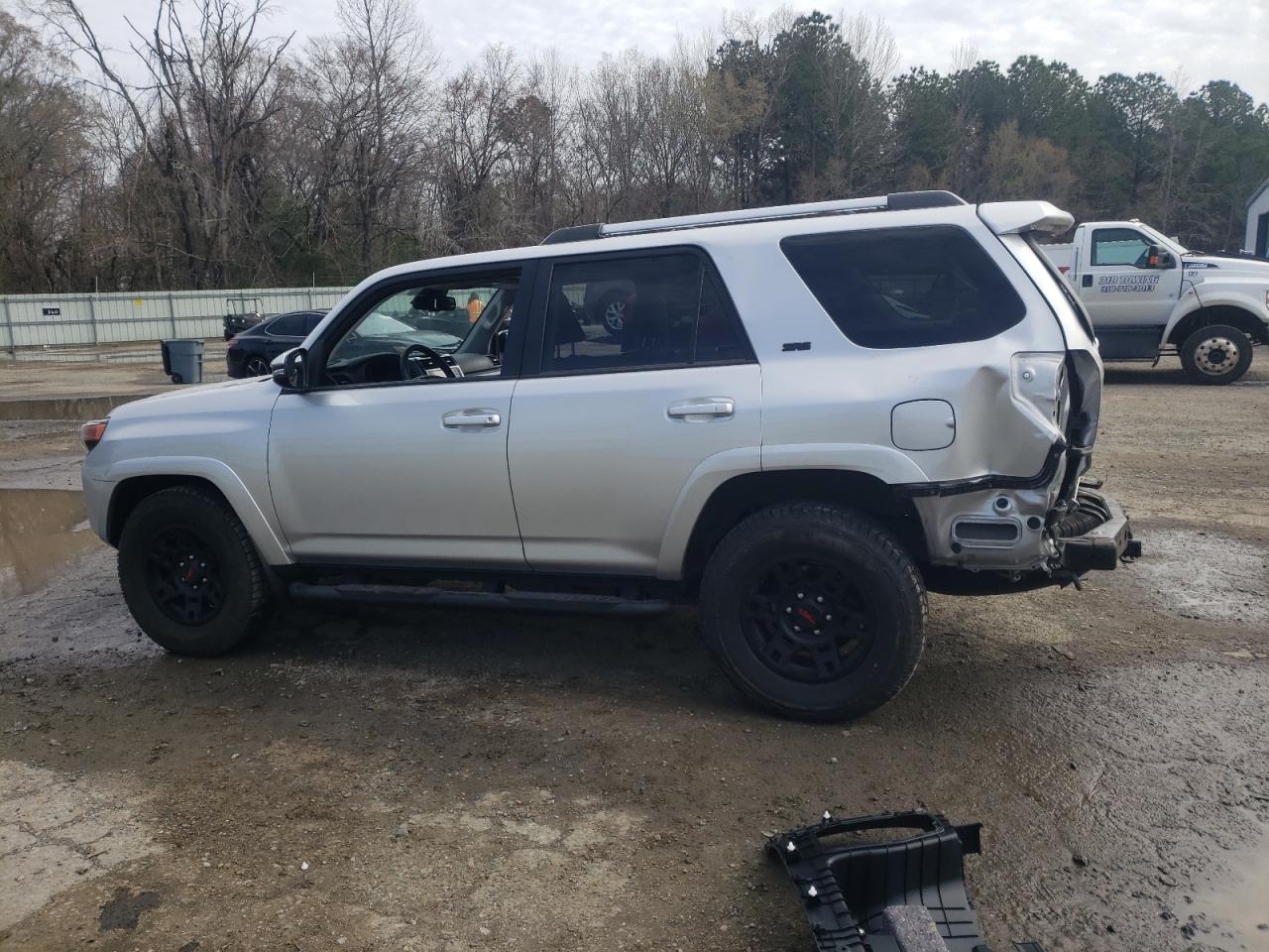 2022 TOYOTA 4RUNNER SR5 VIN:JTEFU5JR7N5271779