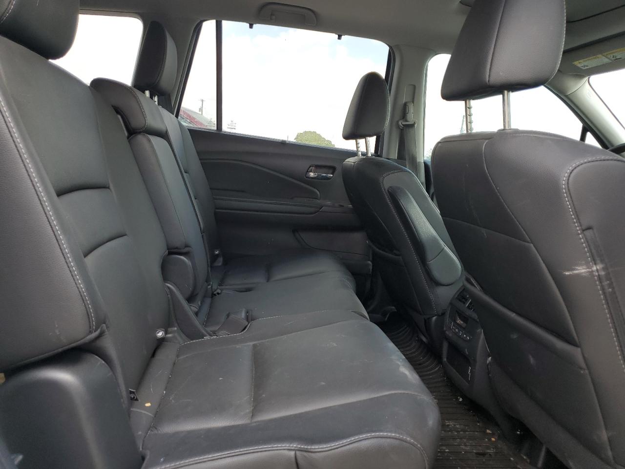 2022 HONDA PILOT SE VIN:5FNYF5H22NB032185