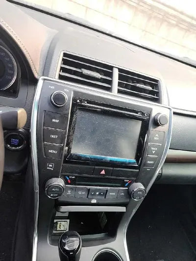 2016 Toyota Camry VIN: