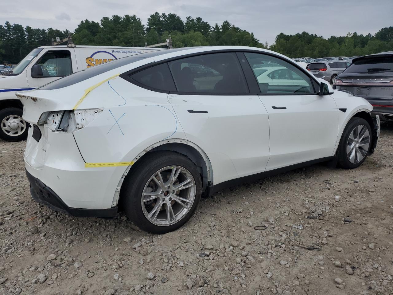 2023 TESLA MODEL Y  VIN:7SAYGDEE0PF674576