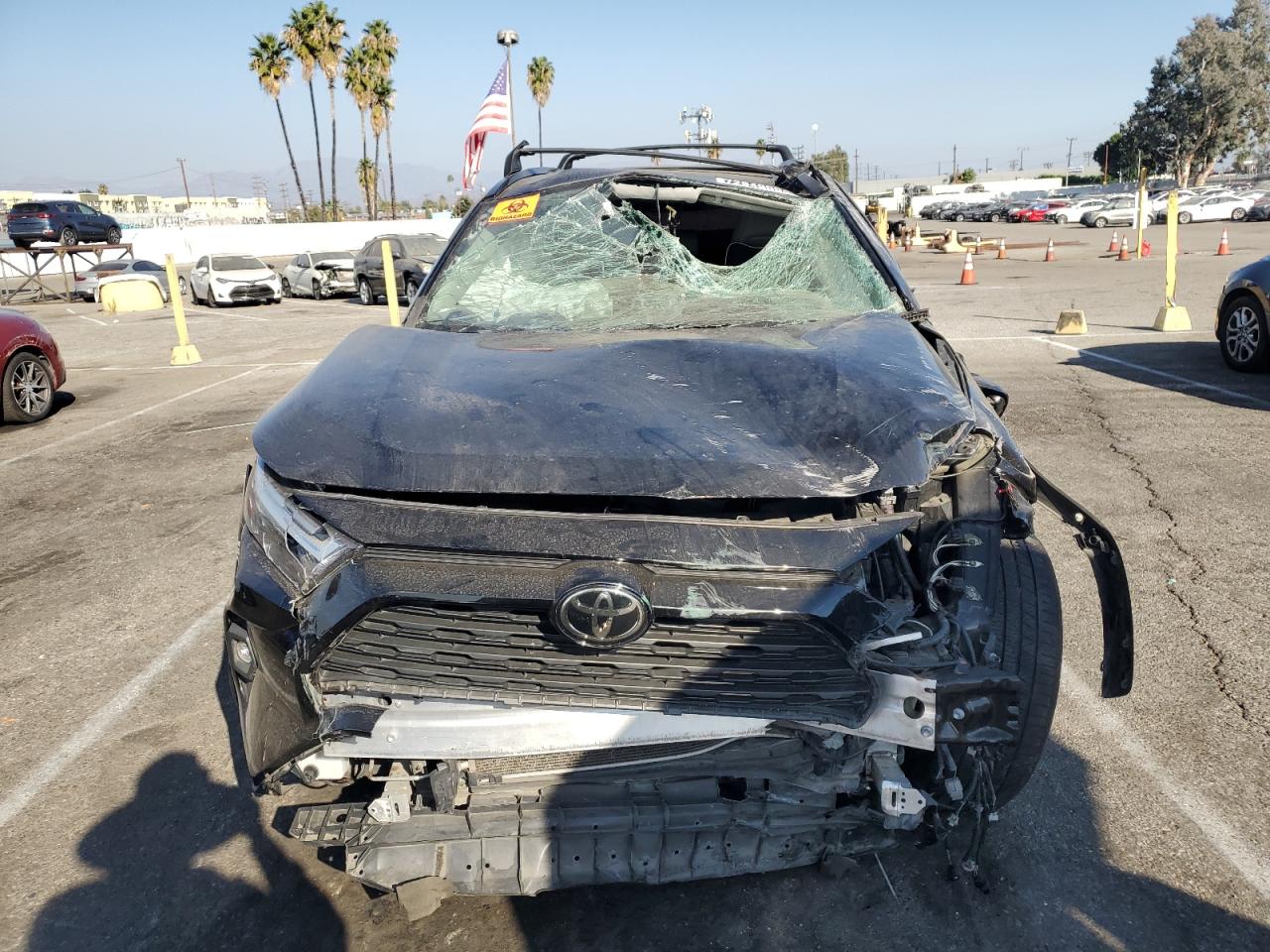 2022 TOYOTA RAV4 XLE PREMIUM VIN:2T3C1RFV6NC200029