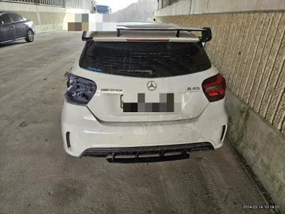 2016 Mercedes-Benz A 45 AMG VIN: