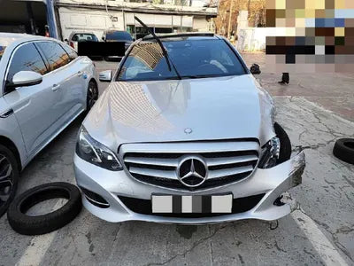 2015 Mercedes-Benz E 300 882KMWDDHF8BB3FB1 VIN:882KMWDDHF8BB3FB1