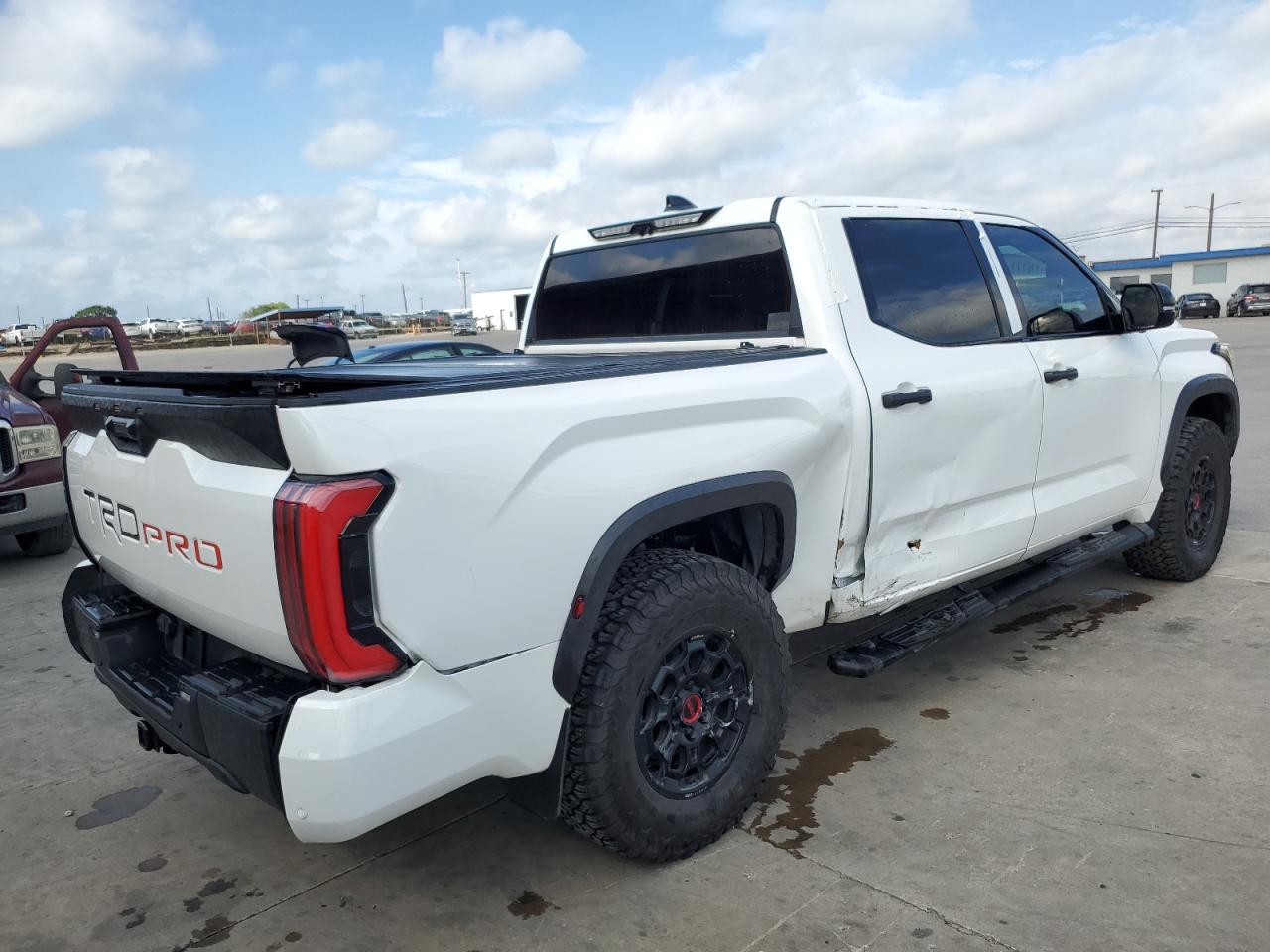 2022 TOYOTA TUNDRA CREWMAX LIMITED VIN:5TFPC5DB3NX003651