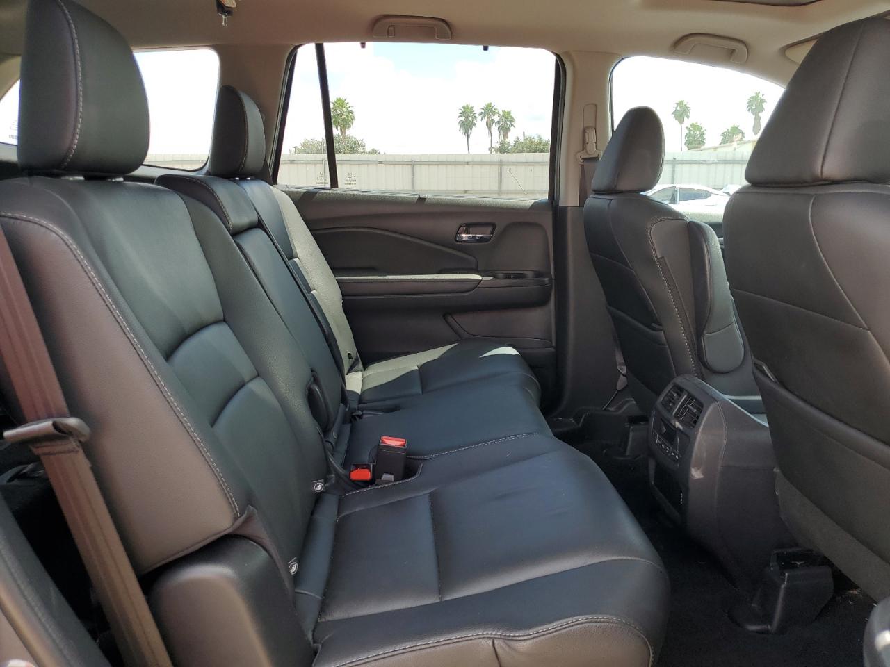 2022 HONDA PILOT SE VIN:5FNYF5H29NB037691