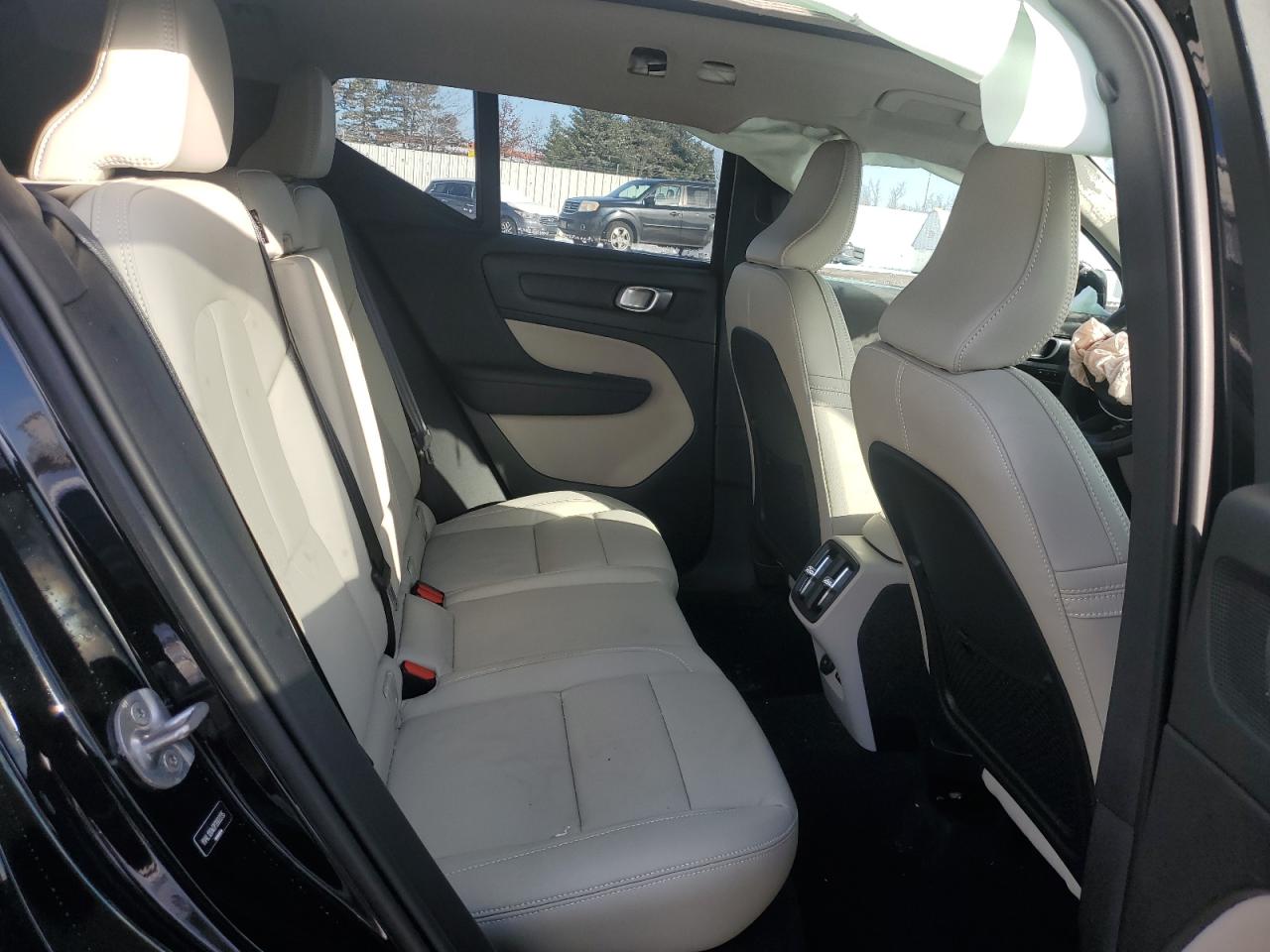 2023 VOLVO XC40 PLUS VIN:YV4L12UW2P2002235