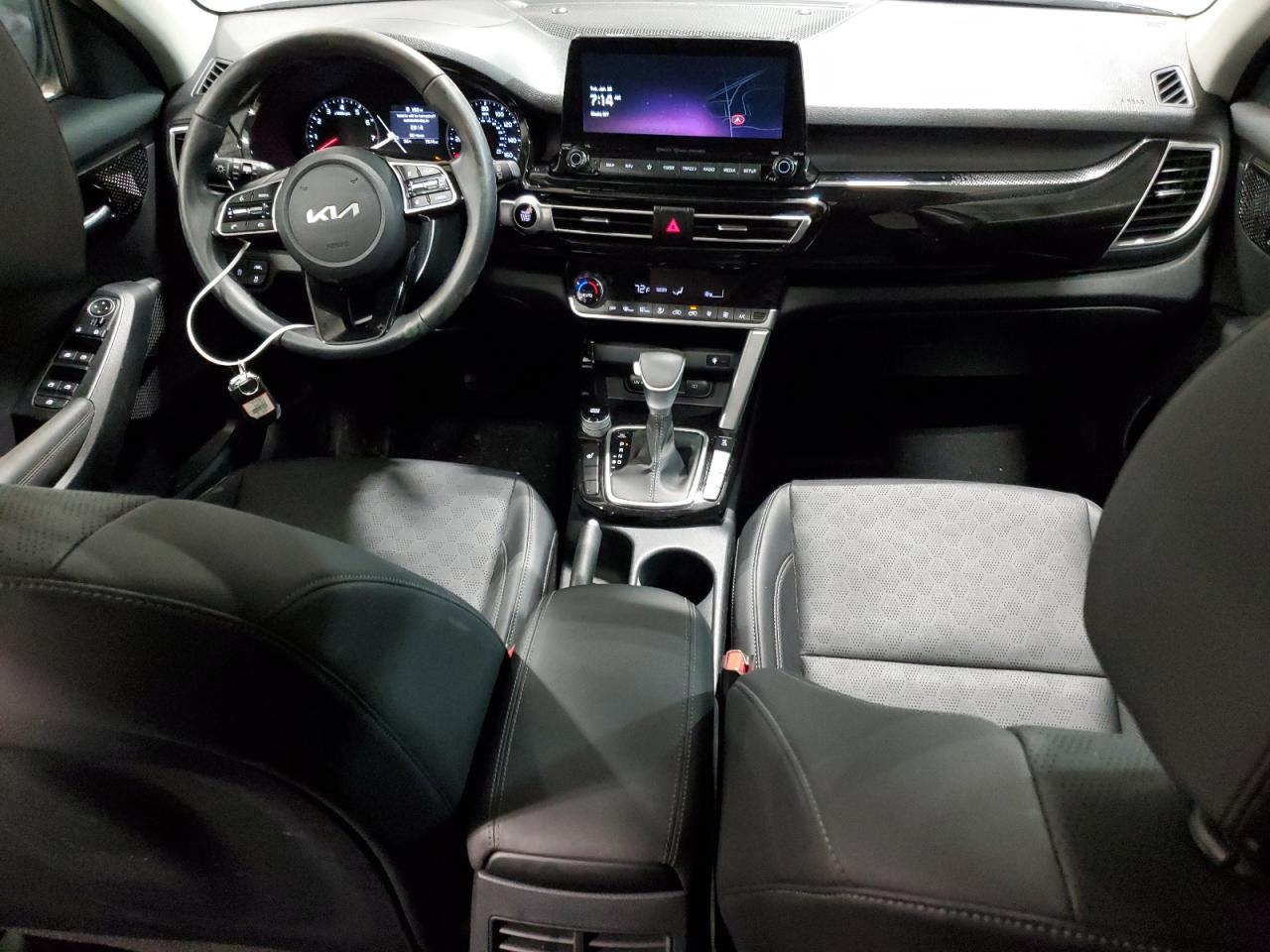 2023 KIA SELTOS EX VIN:KNDERCAAXP7451331