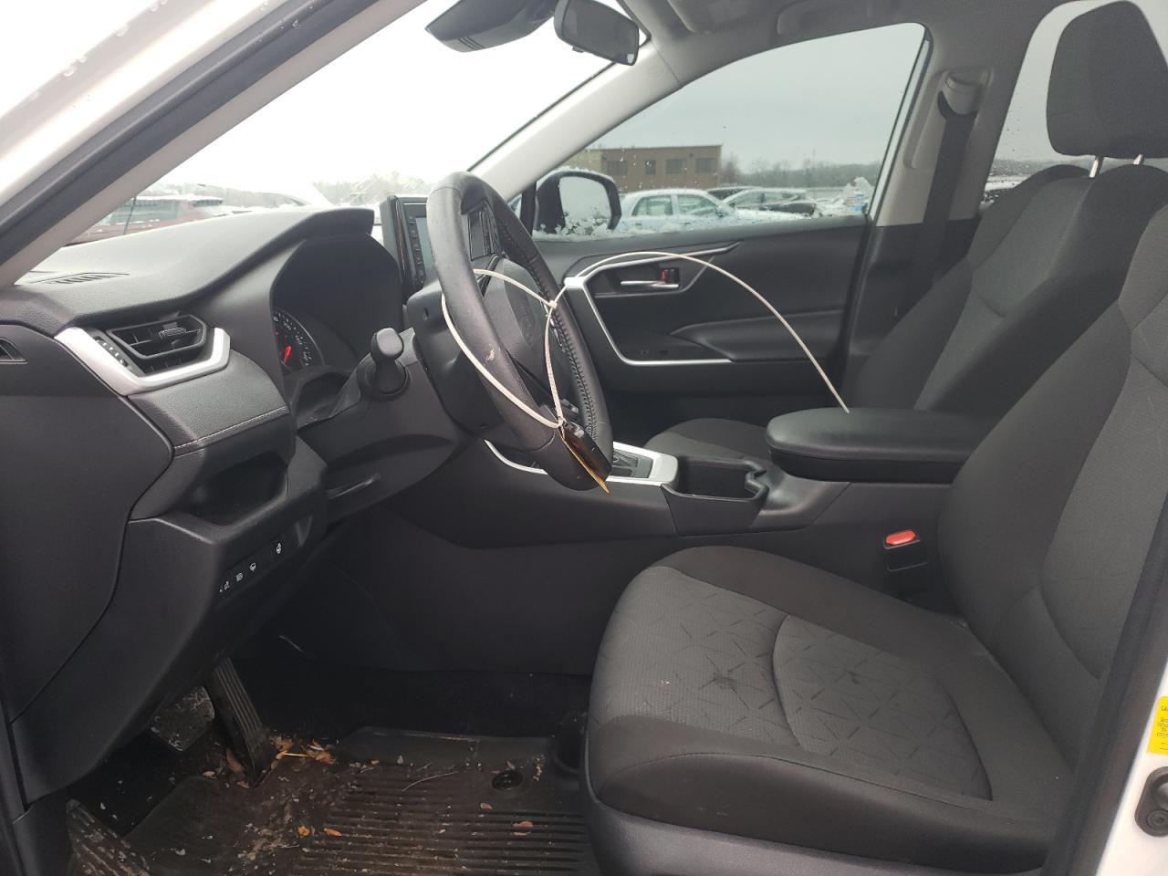 2022 TOYOTA RAV4 XLE VIN:2T3P1RFV2NC265655