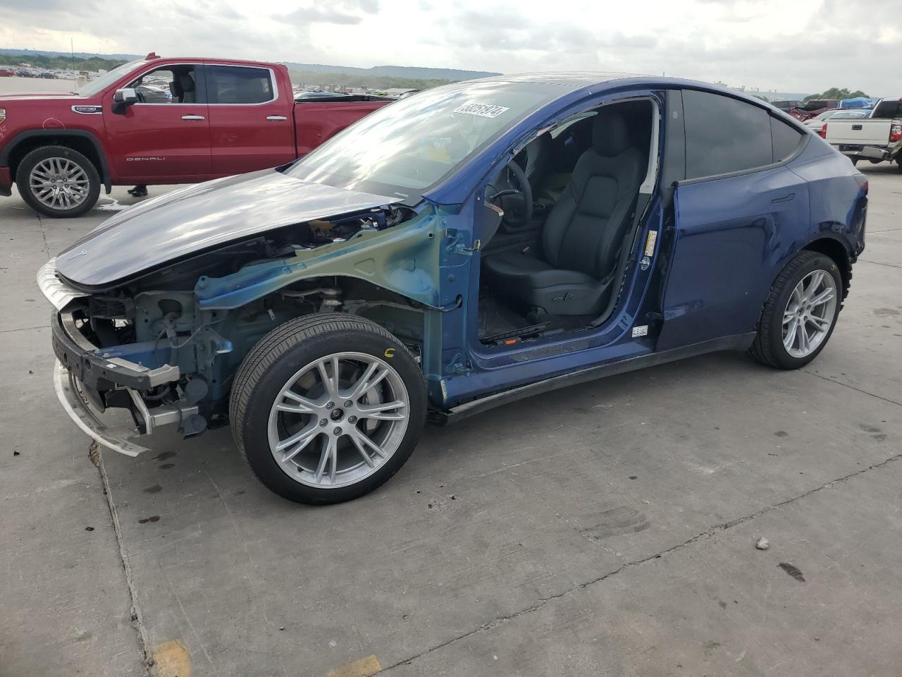 2023 TESLA MODEL Y  VIN:7SAYGDEE8PA160777