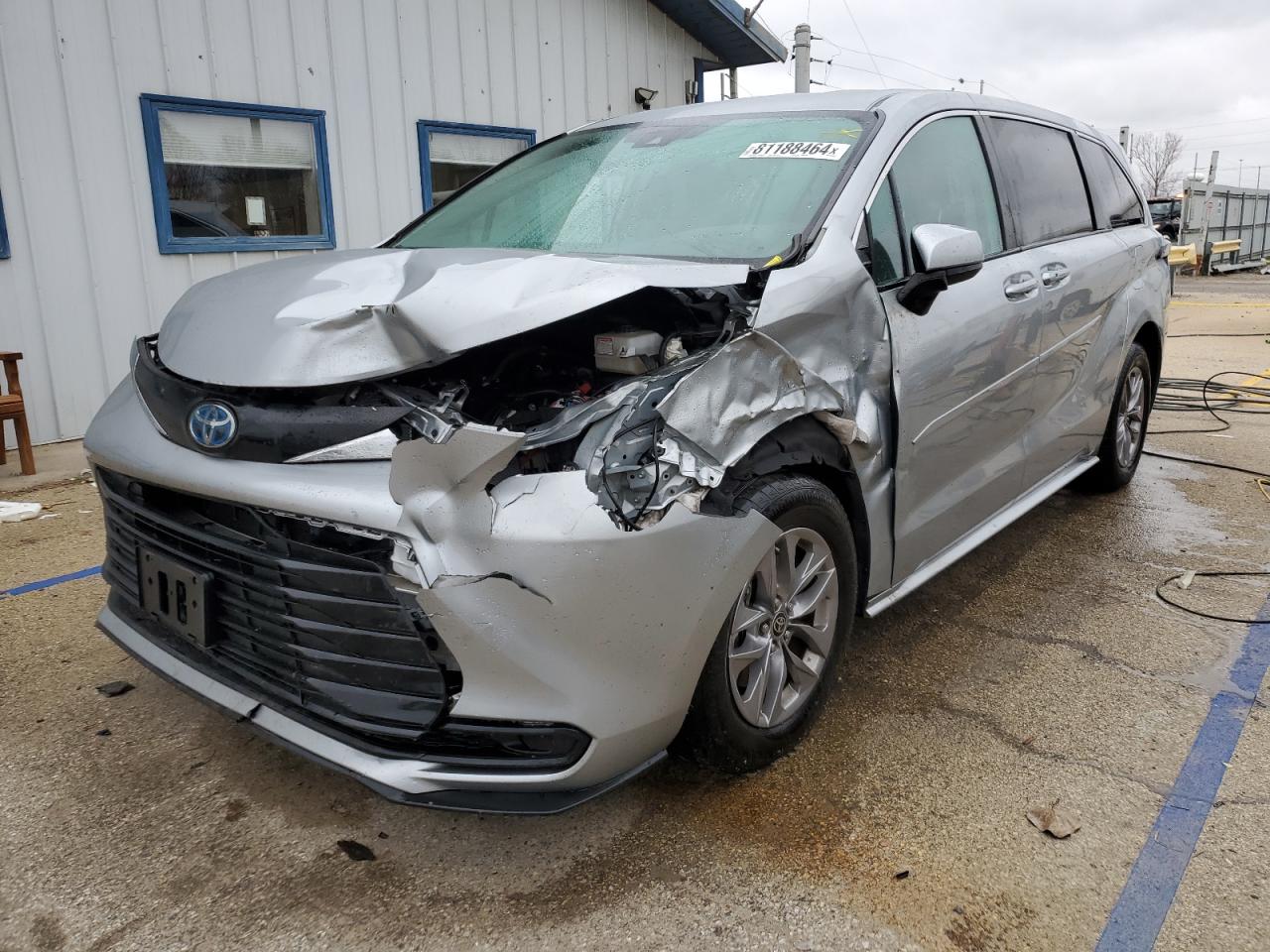 2022 TOYOTA SIENNA LE VIN:5TDKRKEC2NS100148