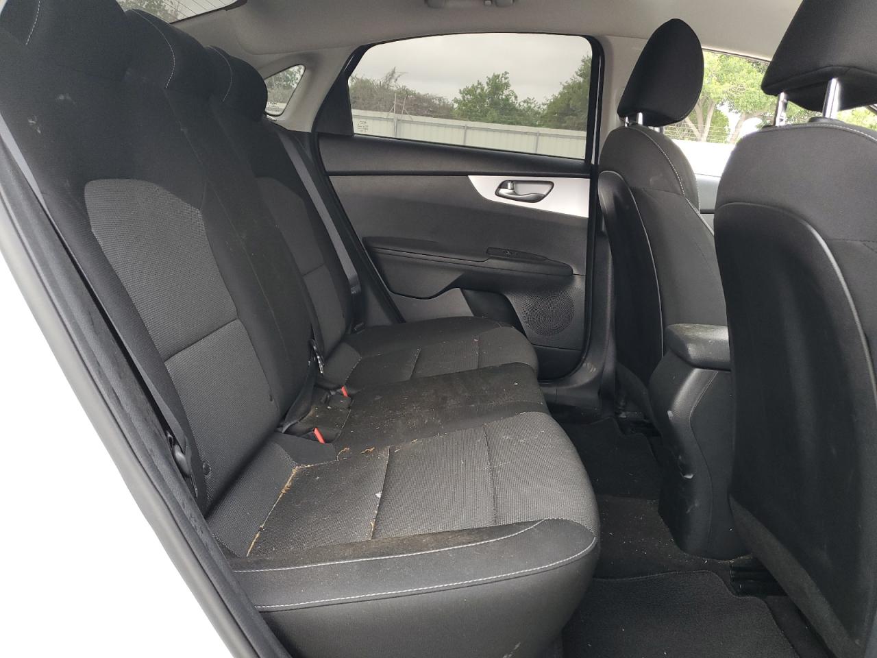 2022 KIA FORTE FE VIN:3KPF24AD9NE476548