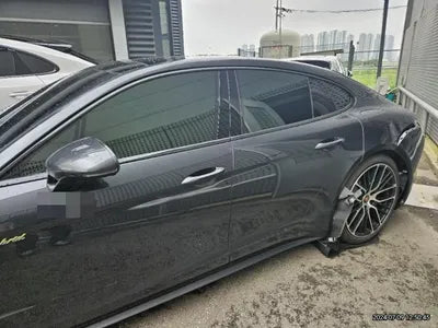 2023 Porsche Panamera VIN: