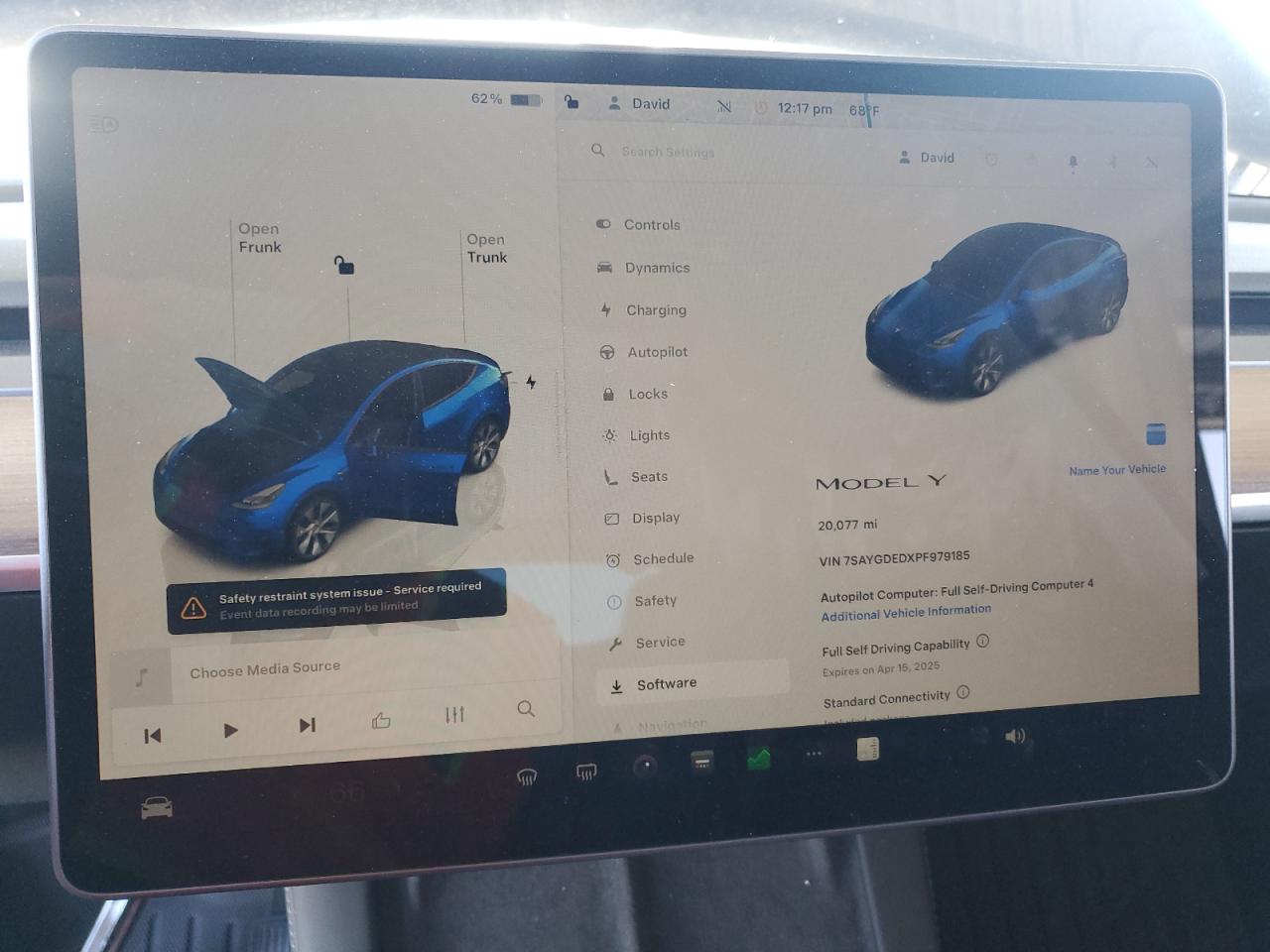 2023 TESLA MODEL Y  VIN:7SAYGDEDXPF979185