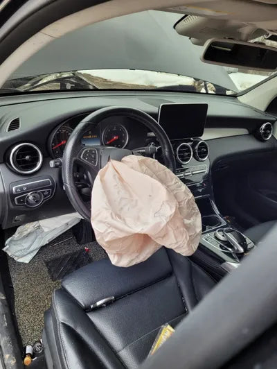 2017 Mercedes-Benz GLC 220 VIN: