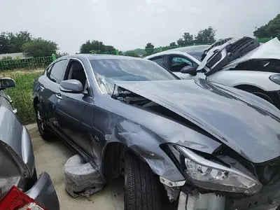 2015 Infiniti Q70 VIN: