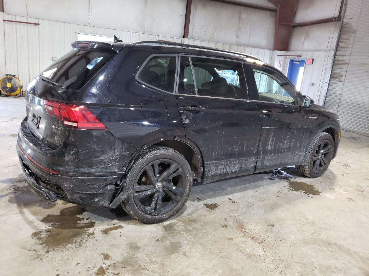 2024 VOLKSWAGEN TIGUAN SE R-LINE BLACK VIN:3VV8B7AX9RM098412