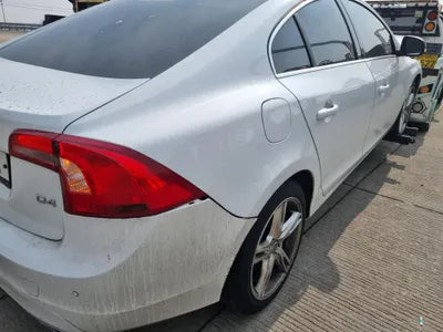 2018 Volvo S60 YV1FSA8BDJ2464396 VIN:YV1FSA8BDJ2464396