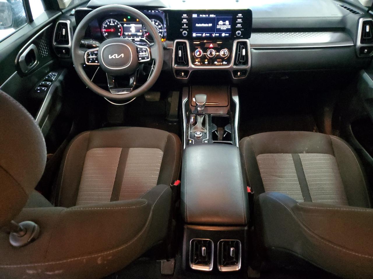 2022 KIA SORENTO LX VIN:5XYRG4LC3NG102135
