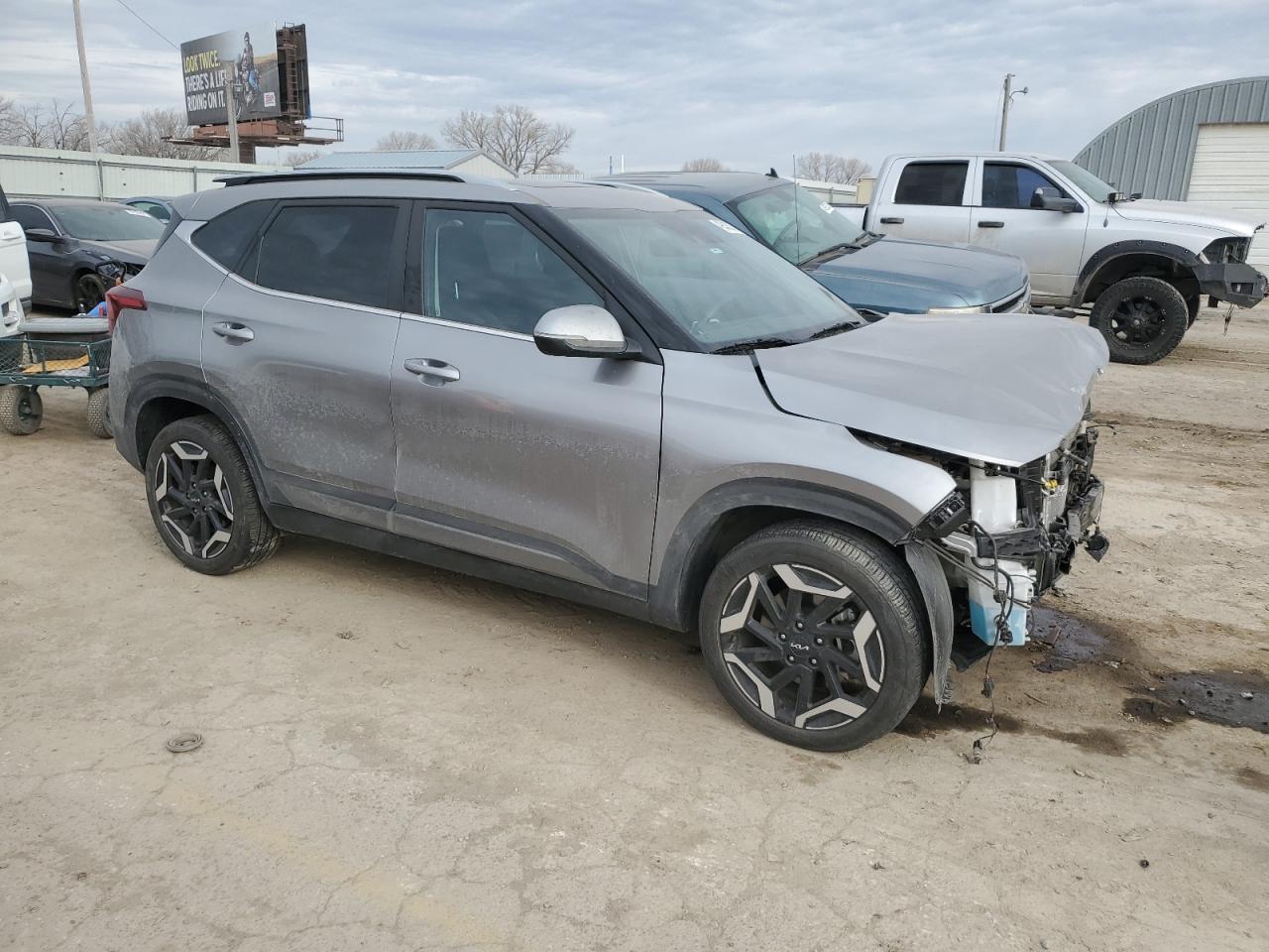 2024 KIA SELTOS SX VIN:KNDETCA70R7489997