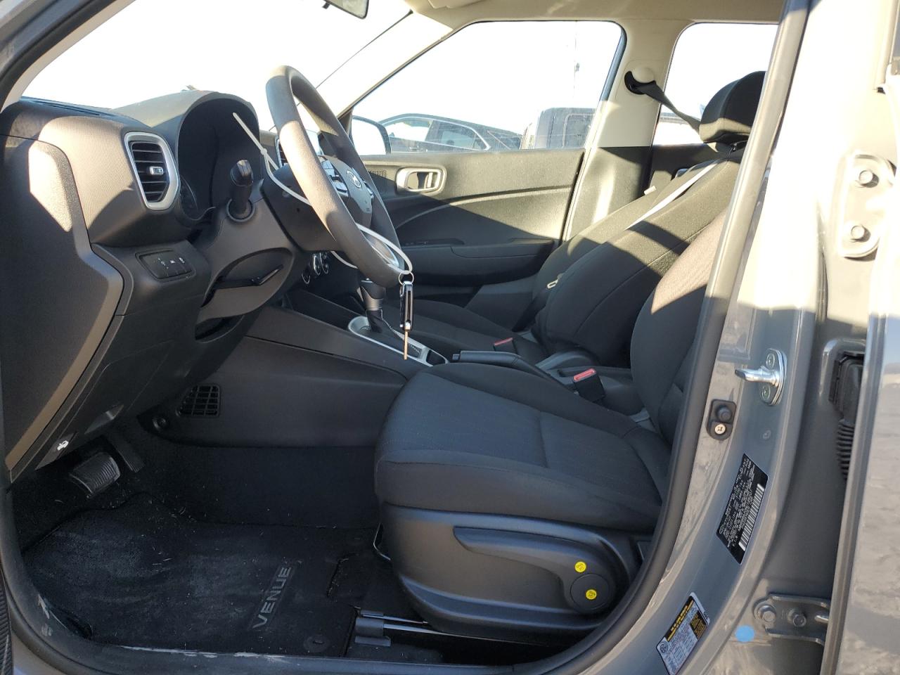 2022 HYUNDAI VENUE SE VIN:KMHRB8A30NU186207