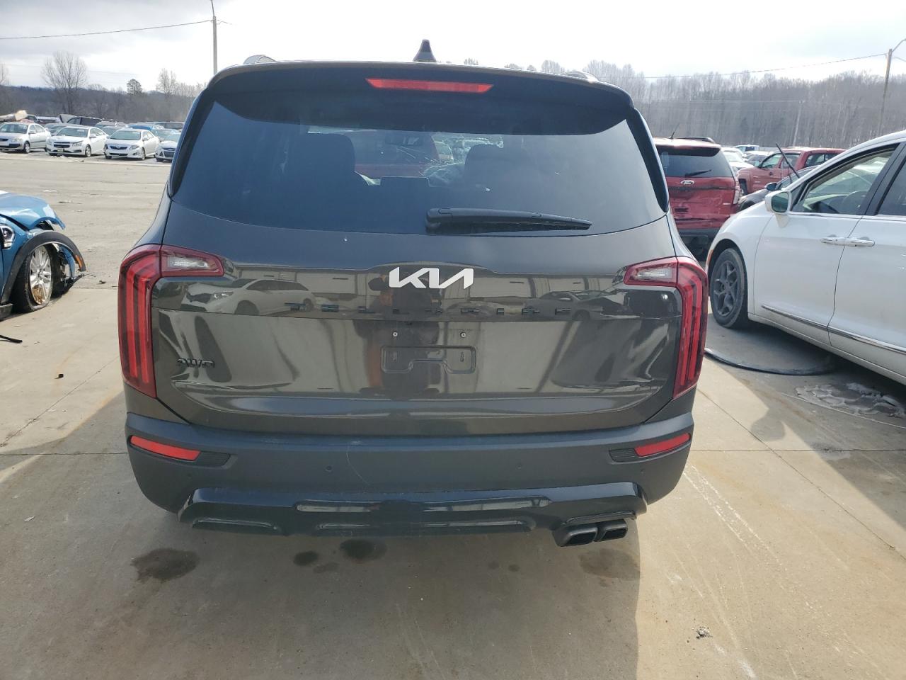 2022 KIA TELLURIDE EX VIN:5XYP3DHC8NG261860