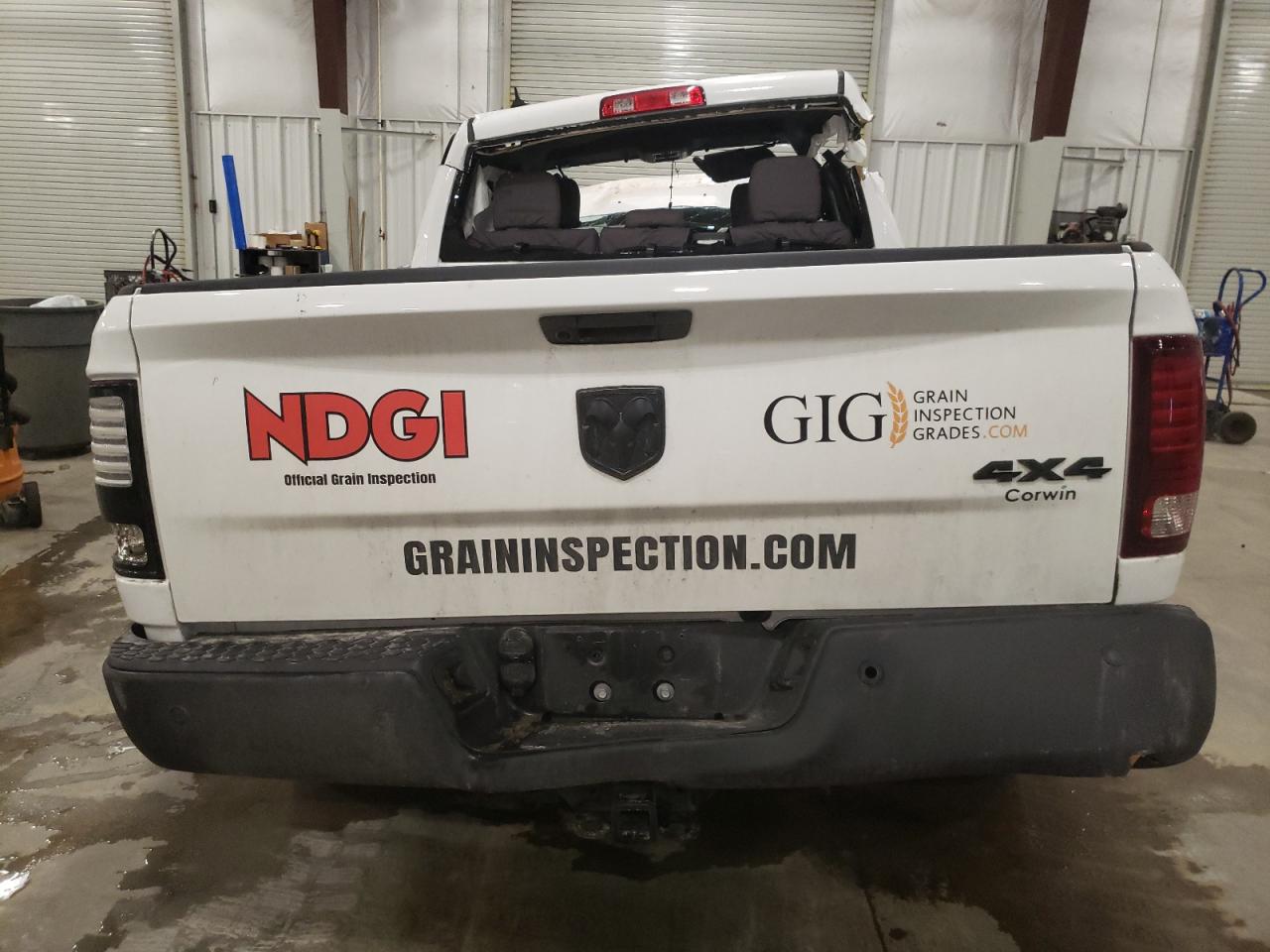 2024 RAM 1500 CLASSIC SLT VIN:1C6RR7GG8RS138693