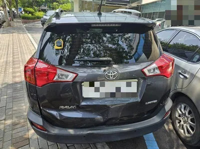 2015 Toyota RAV4 VIN: