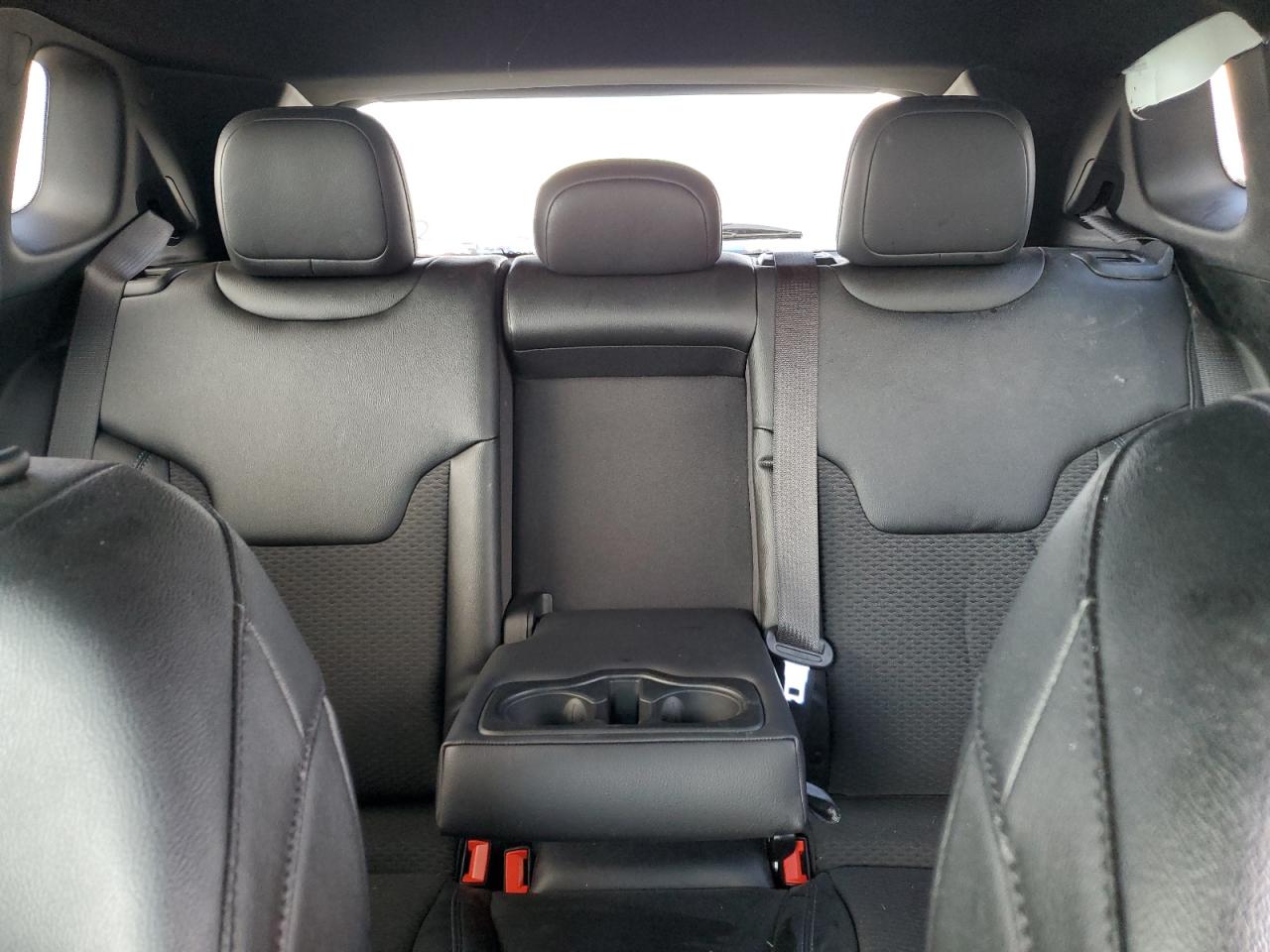 2024 JEEP COMPASS LATITUDE VIN:3C4NJDBN7RT155213