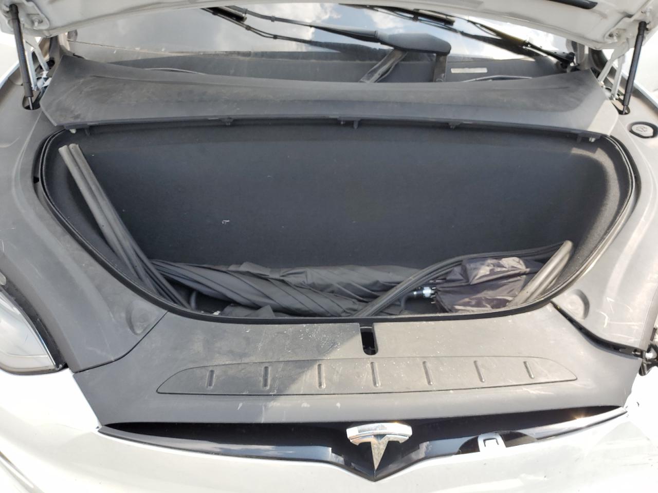 2022 TESLA MODEL X  VIN:7SAXCBE63NF353231