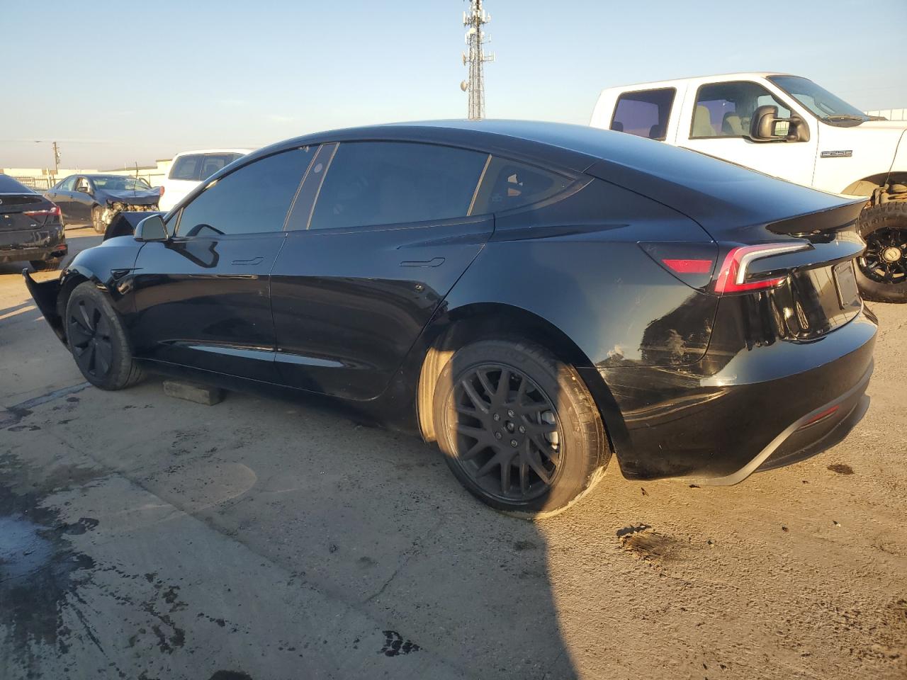 2024 TESLA MODEL 3  VIN:5YJ3E1EA4RF830565