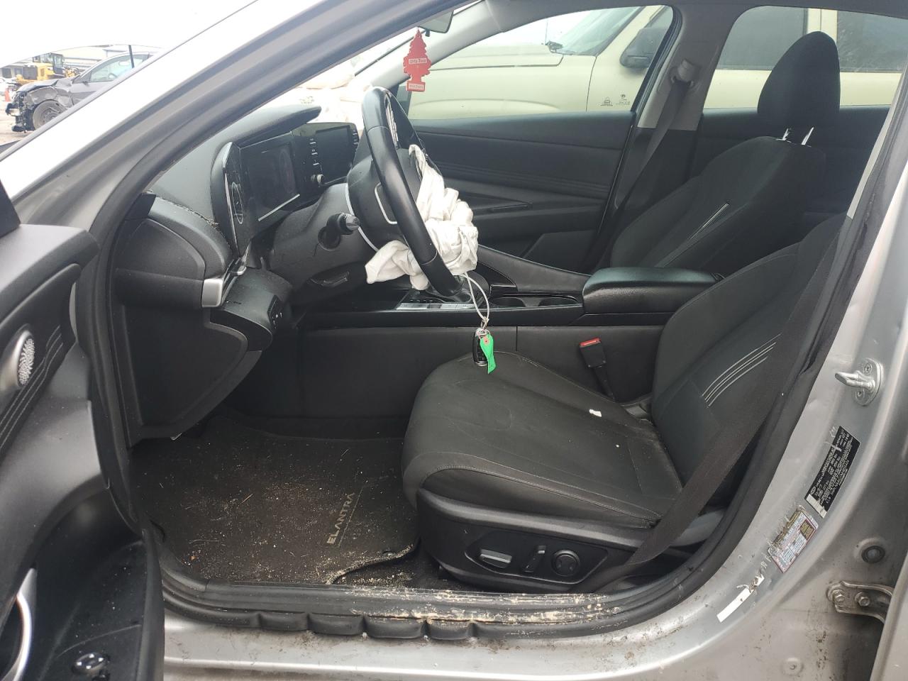 2022 HYUNDAI ELANTRA SEL VIN:5NPLN4AG5NH055426