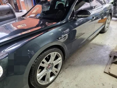 2015 Bentley Flying Spur V8 SCBET53W0FC050384 VIN:SCBET53W0FC050384