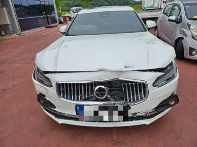 2023 Volvo S90 VIN: