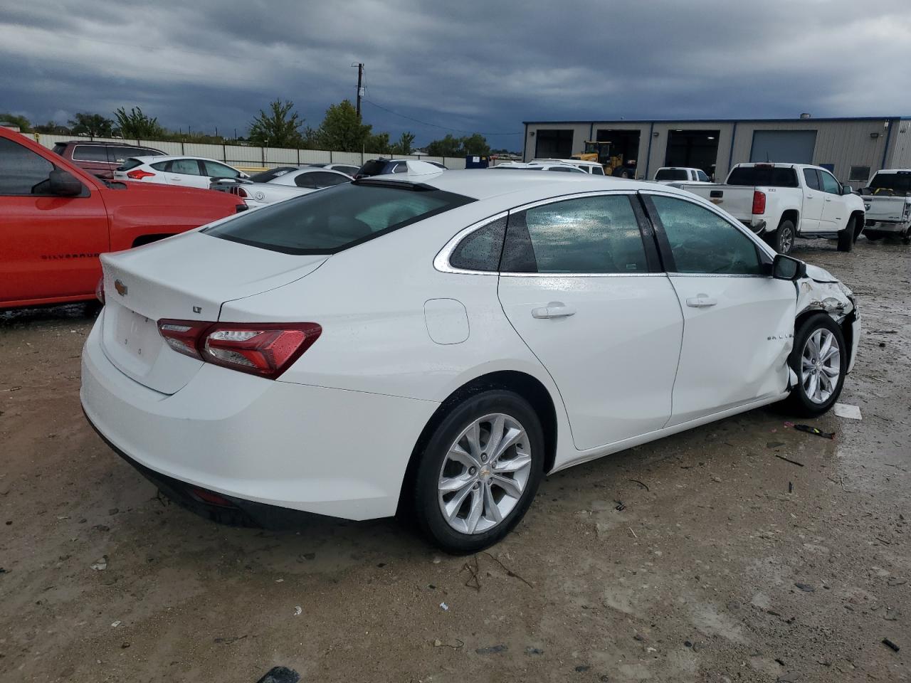 2022 CHEVROLET MALIBU LT VIN:1G1ZD5ST2NF121576