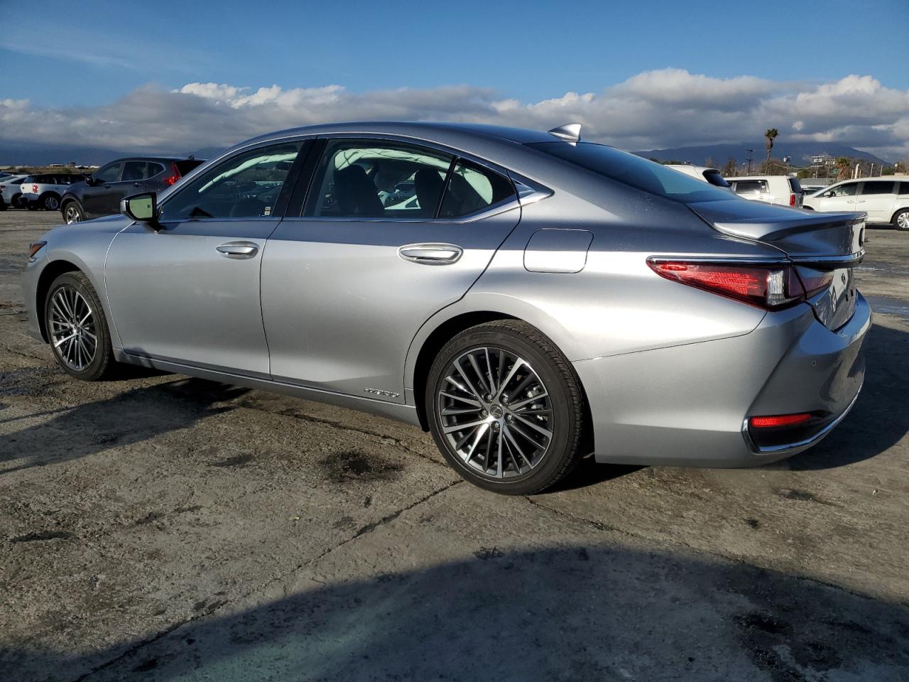 2022 LEXUS ES 300H BASE VIN:58ADA1C15NU025375