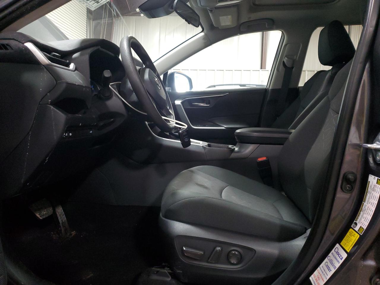 2024 TOYOTA RAV4 XLE VIN:4T3RWRFV2RU133137