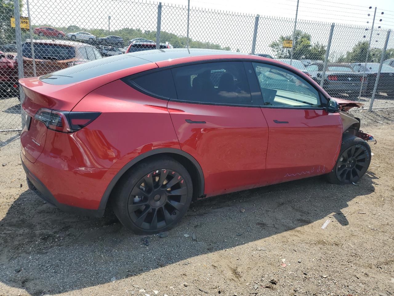 2023 TESLA MODEL Y  VIN:7SAYGDEE2PA030106