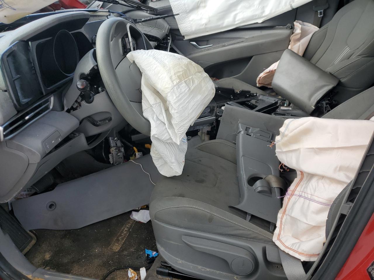 2022 HYUNDAI ELANTRA SEL VIN:KMHLM4AG2NU240943