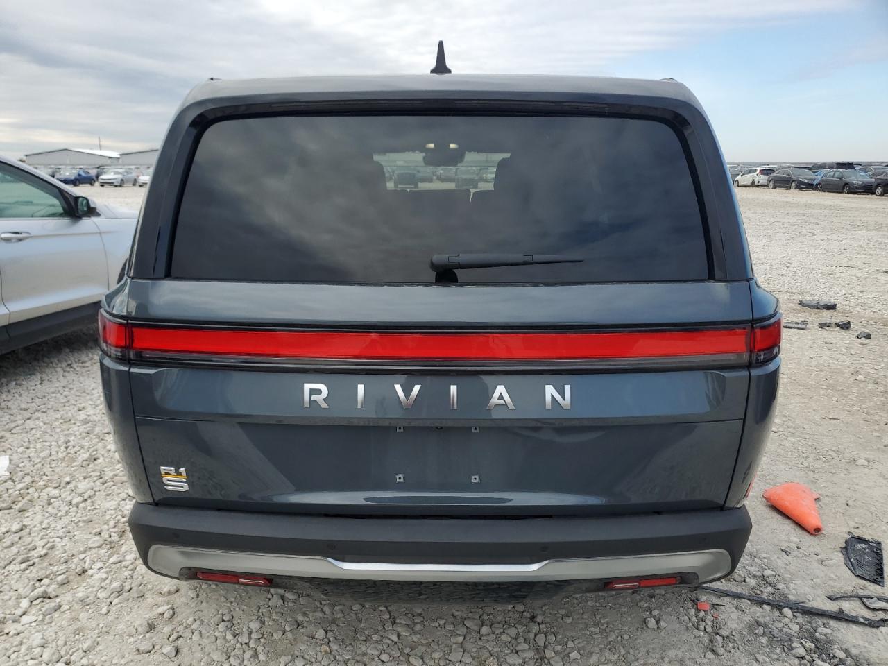 2022 RIVIAN R1S LAUNCH EDITION VIN:7PDSGABL3NN000739