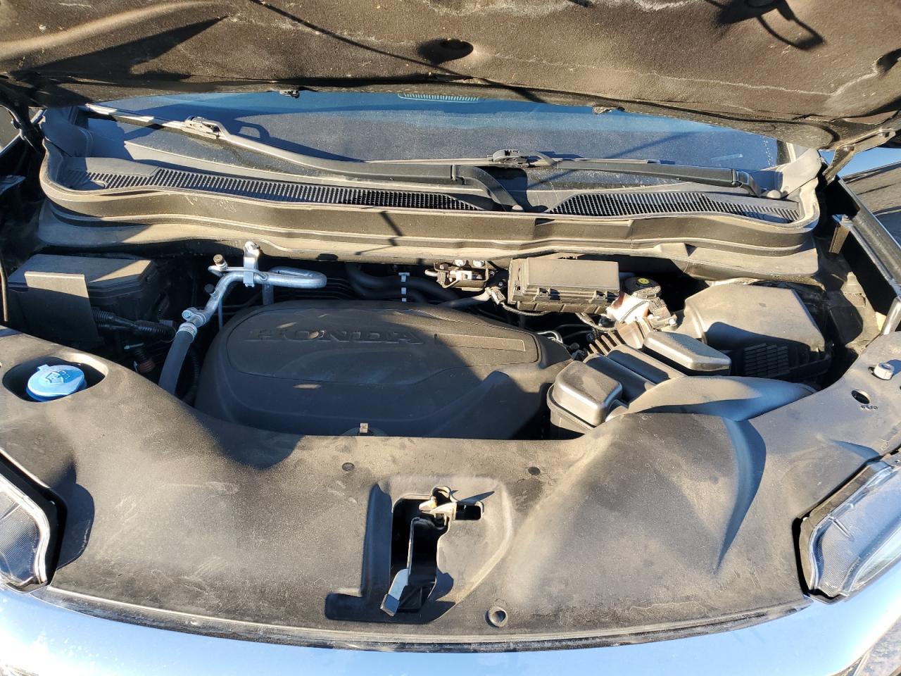 2022 HONDA PILOT TOURING VIN:5FNYF5H61NB029832