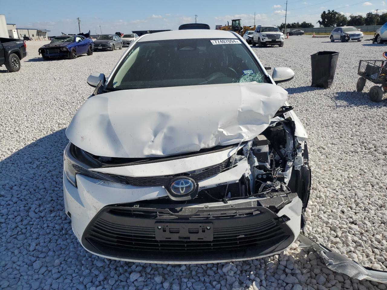 2024 TOYOTA COROLLA LE VIN:JTDBCMFE5R3039222