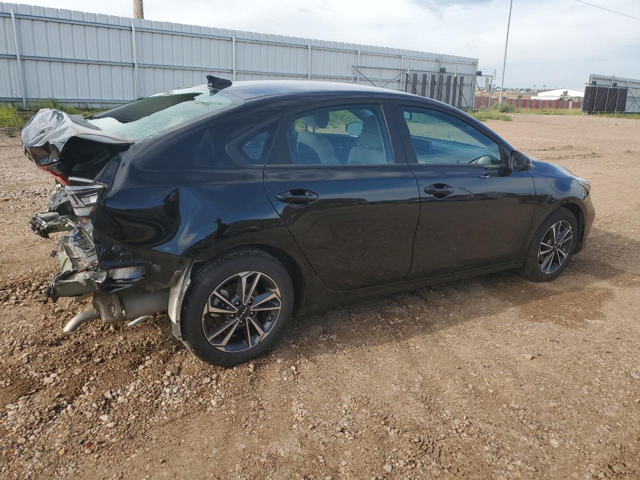 2023 KIA FORTE LX VIN:3KPF24AD4PE676725